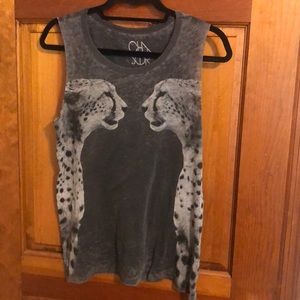 Leopard Chaser tank
